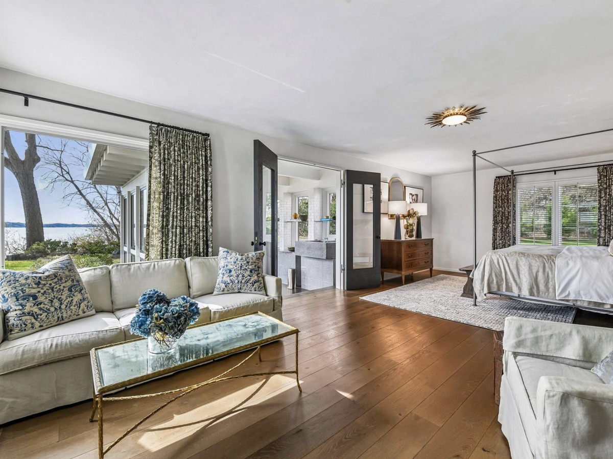 Staged living room in a Lake Minnetonka home